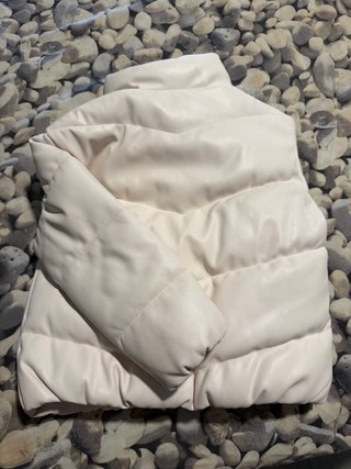 Chaqueta tipo plumón 5-6 años