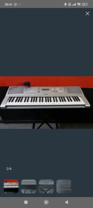 Teclado Yamaha PSR-E313 de 61 teclas con atril