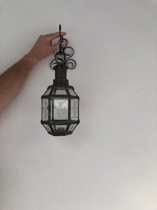 Farol portavelas antiguo con colgador