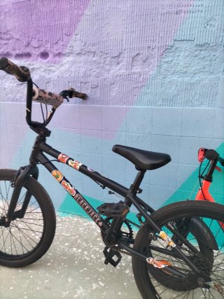 BMX Black Jack 20 Cubiertas tocaría cambiar