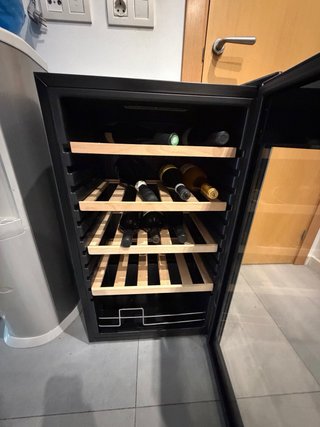 Vinoteca Cecotec