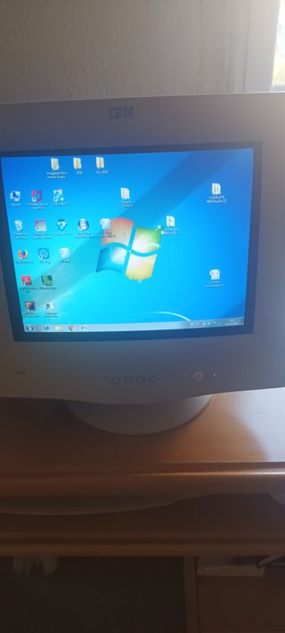 Monitor IBM 6331 E2N 17 + Teclado