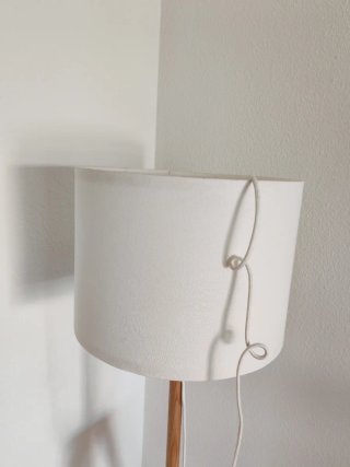 Lámpara de pie IKEA LAUTERS madera