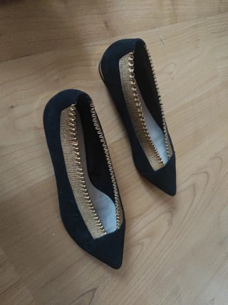 Ballerine nere e dorate Massimo Dutti