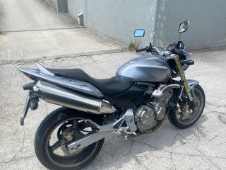 Honda CB600F Hornet Plata