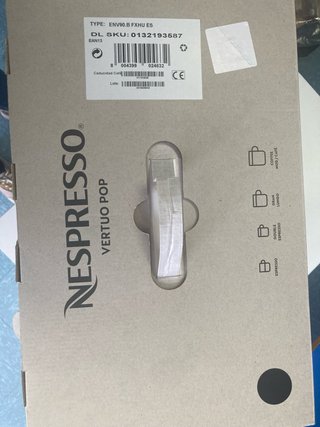Cafetera Nespresso Vertuo Pop Dorada