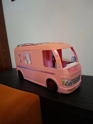 Avión, casa y caravana Barbie