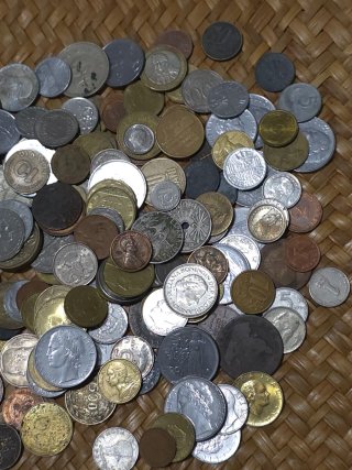 1kg Monedas del Mundo Colección Variada