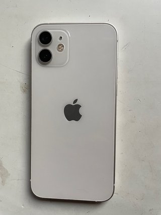 iPhone 12 Apple