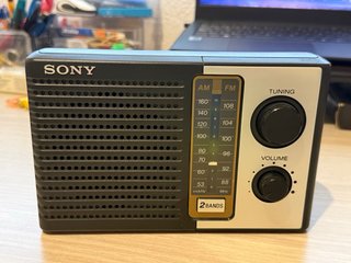 Radio Portátil Sony ICF-F10 AM/FM