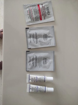 Kiehl's retinol, Ultra Facial Cleanser y Correctiv