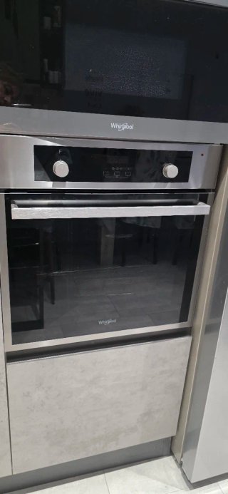 Horno Whirlpool AKP785 IX