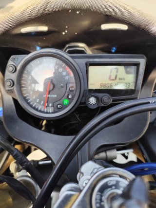 Suzuki GSX-R600 Azul y Blanco
