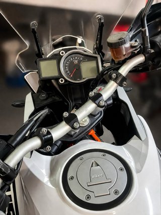 KTM 1190 Adventure R 2014 con maletas Givi