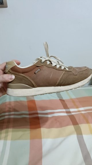 Zapatillas Mustang Marrón Claro