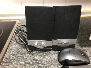Pack Accesorios PC: Monitor LG, Teclado Logitech,