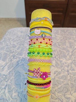 Pulseras de hilo nylon