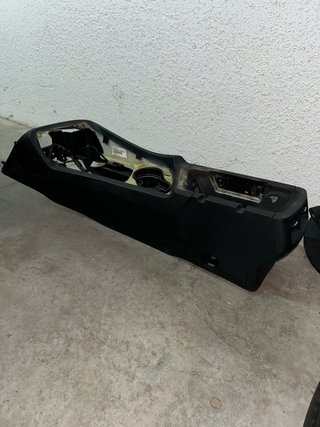 Consola Central Dodge Challenger 2021