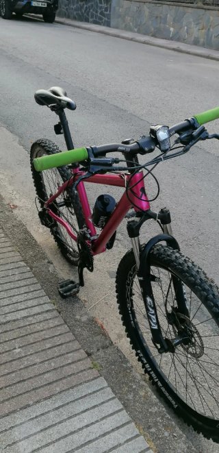Bicicleta Conor montaña rueda 26 talla s