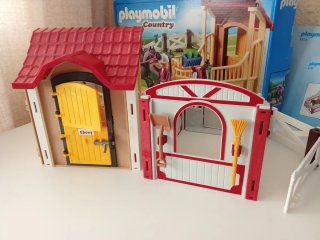 Establos Playmobil 6934 y 5108