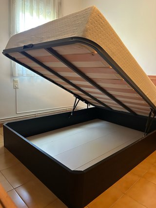 Canapé de matrimonio negro