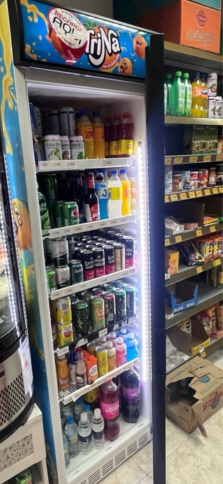 Nevera de Bebidas Refrigerada