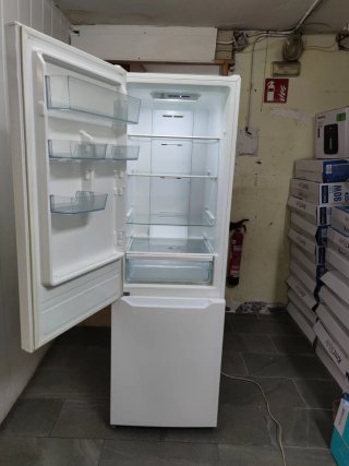 Nevera marca Teka 185/60cm A+ con garantia envío