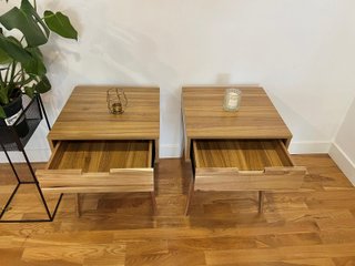 2 Comodini in legno in stile scandinavo