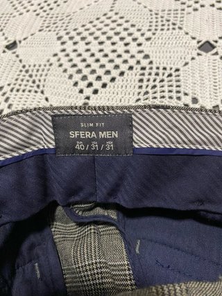 Pantalón de vestir a cuadros marrón