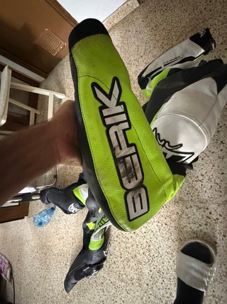Mono de moto Berik