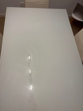 Mesa de comedor y 4 sillas