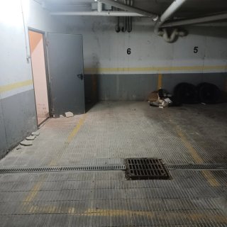 VENTA PARKING COCHE DE 12,40 M2