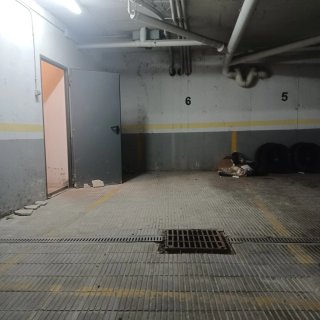VENTA PARKING COCHE DE 12,40 M2