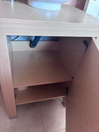 Mueble de baño madera y porcelana