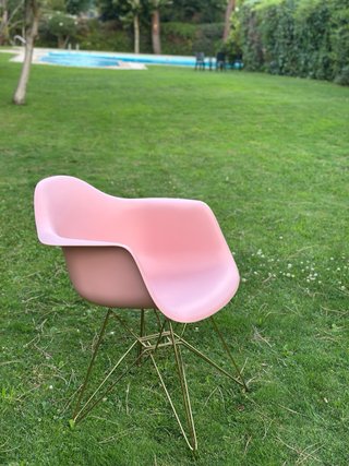 Silla/butaca Sklum rosa y dorada