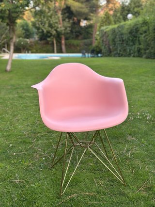 Silla/butaca Sklum rosa y dorada
