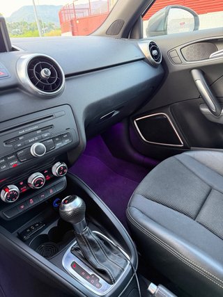 Audi A1 185 Stronic 3p - Full extras