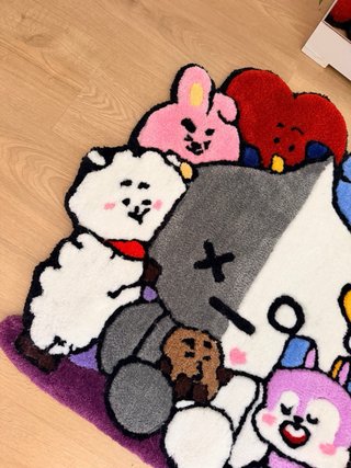 Alfombra BT21 hecha a mano