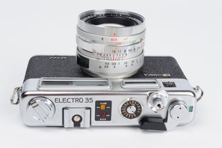 Yashica Electro 35 GSN + Yashinon 45mm 1:1.7