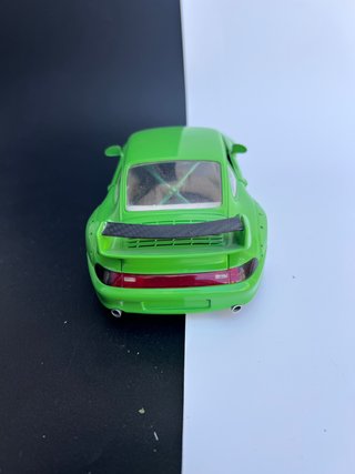 Porsche 911 UT Models 1/18