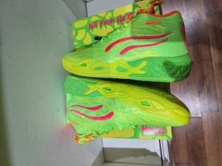 Zapatillas Puma Talla 44 Verde y Naranja