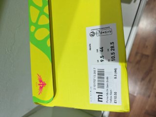 Zapatillas Puma Talla 44 Verde y Naranja