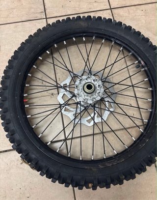 Llantas Enduro con Llanta y Neumático A ESTRENAR.