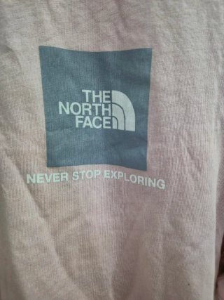 Camiseta The North Face Rosa