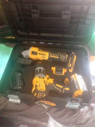Lote DeWalt XR profesional nuevo – 6 herramientas,