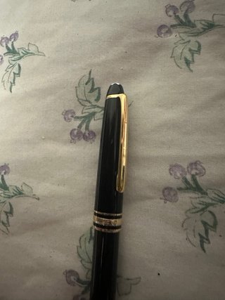 Bolígrafo Montblanc Negro y Dorado