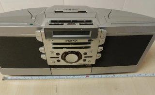 Reproductor Sony CD, K7, Radio 1999