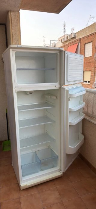 Frigorífico blanco Style