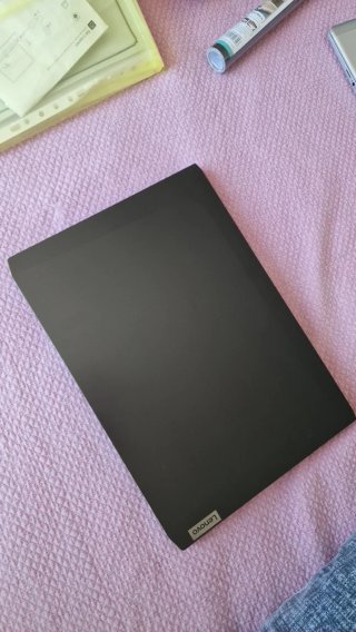 Portátil Lenovo Gaming como nuevo, Garantia!!!