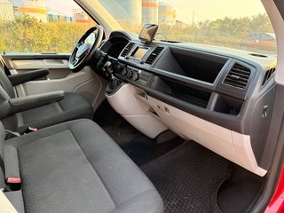 Volkswagen Caravelle 2016